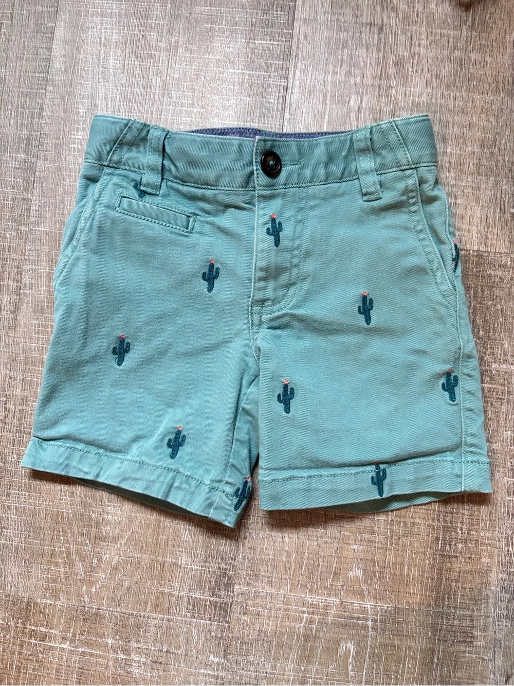 Mini Boden Boys Cactus Print Chino Shorts Teal Green Size 3T Preppy Summer 3 Yrs